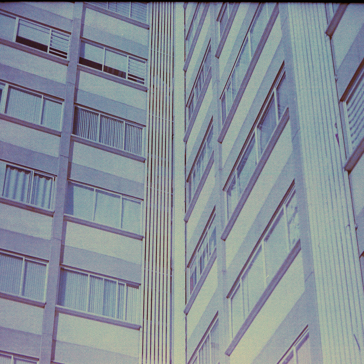 Diles Que No Me Maten - Edificio